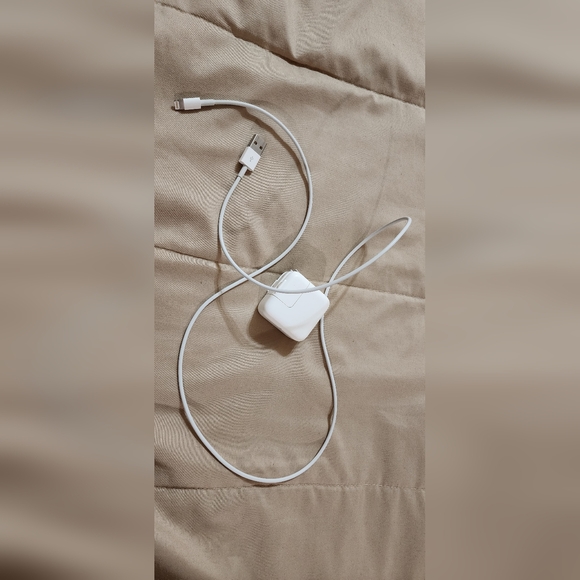 Apple iPad - Space Gray 6th Generation - Picture 9 of 10